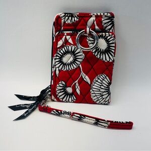 Vera Bradley Red and Black Deco Daisy Floral Wristlet